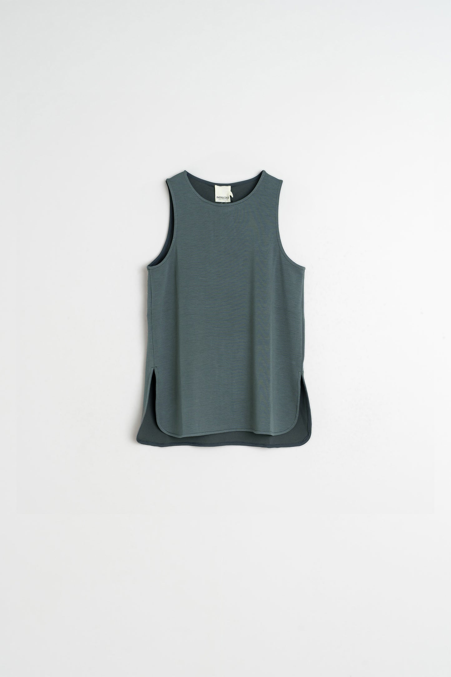 STRAPPY MODAL TOP