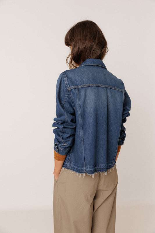 CAZADORA DENIM CON LYOCELL 4