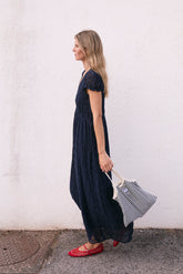 VESTIDO MIDI BORDADO