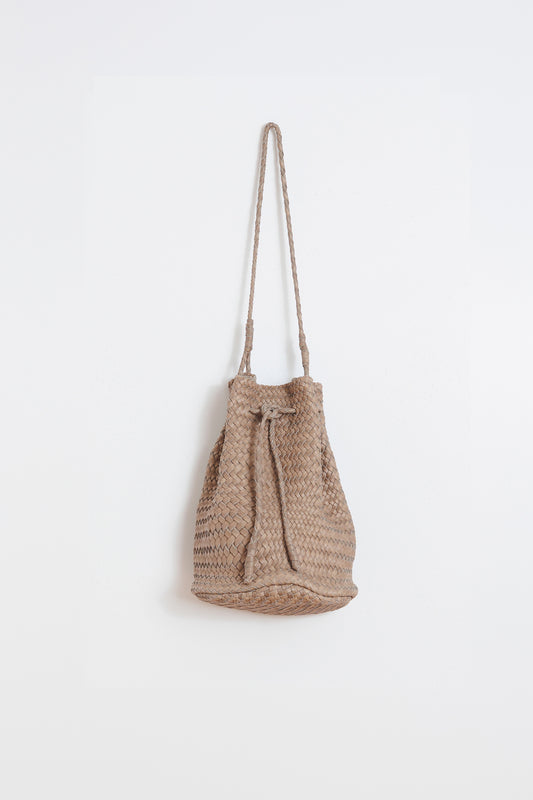 BRAIDED-LEATHER BUCKET BAG 3
