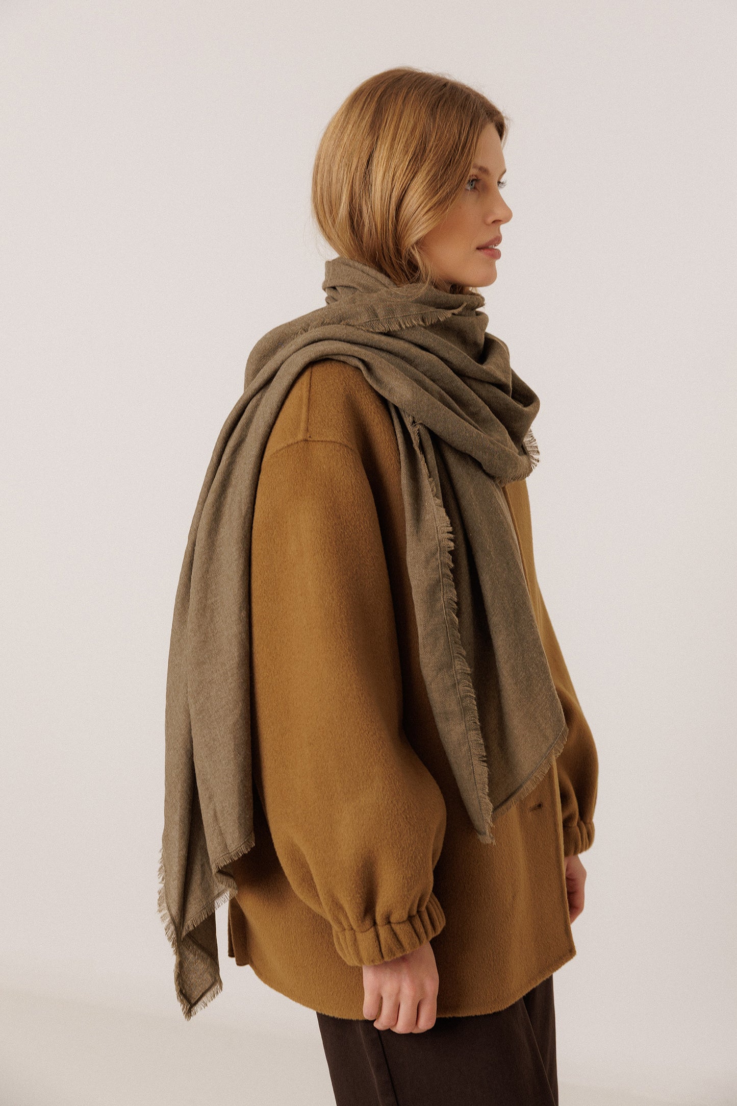 [CL] FRAYED FOULARD