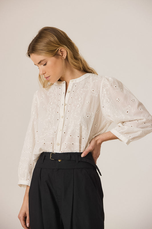CAMISA BOXY BORDADOS 2