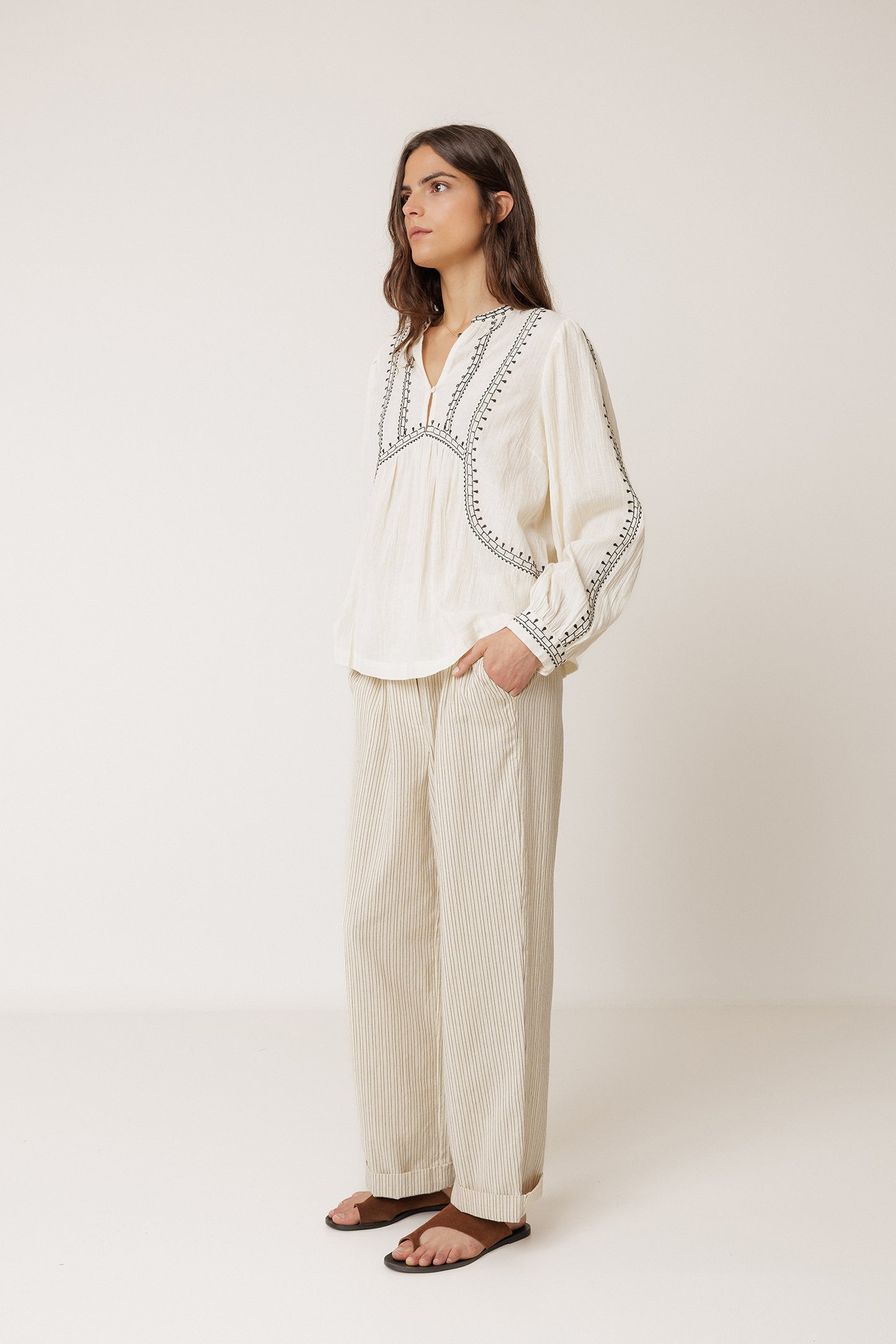 BLUSA BORDADO ÉTNICO
