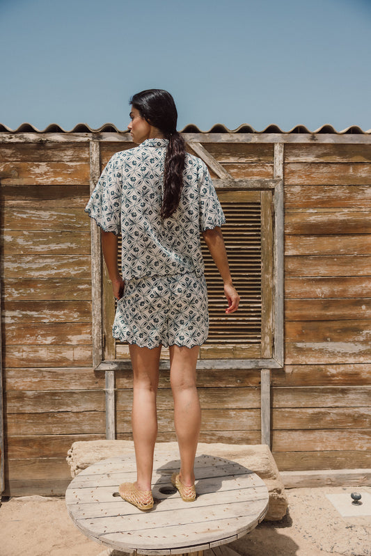 CAMISA ESTAMPADO VINTAGE 4