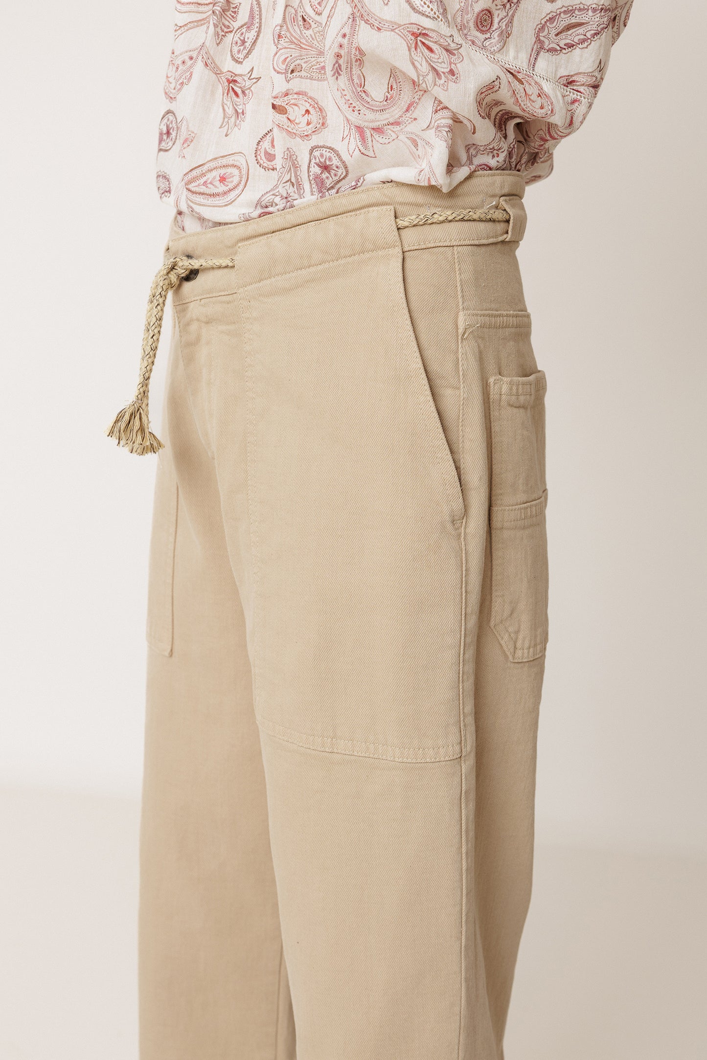 PANTALÓN REGULAR CORDÓN