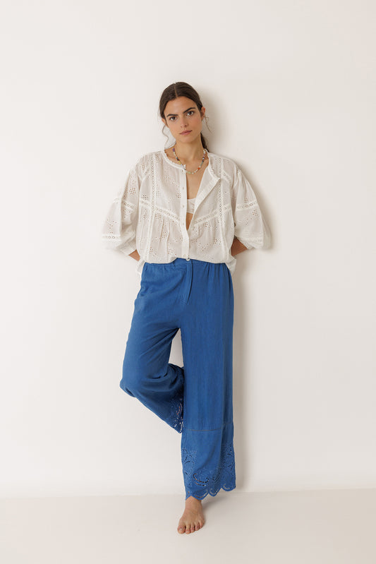 PANTALON BAJO BORDADO 2