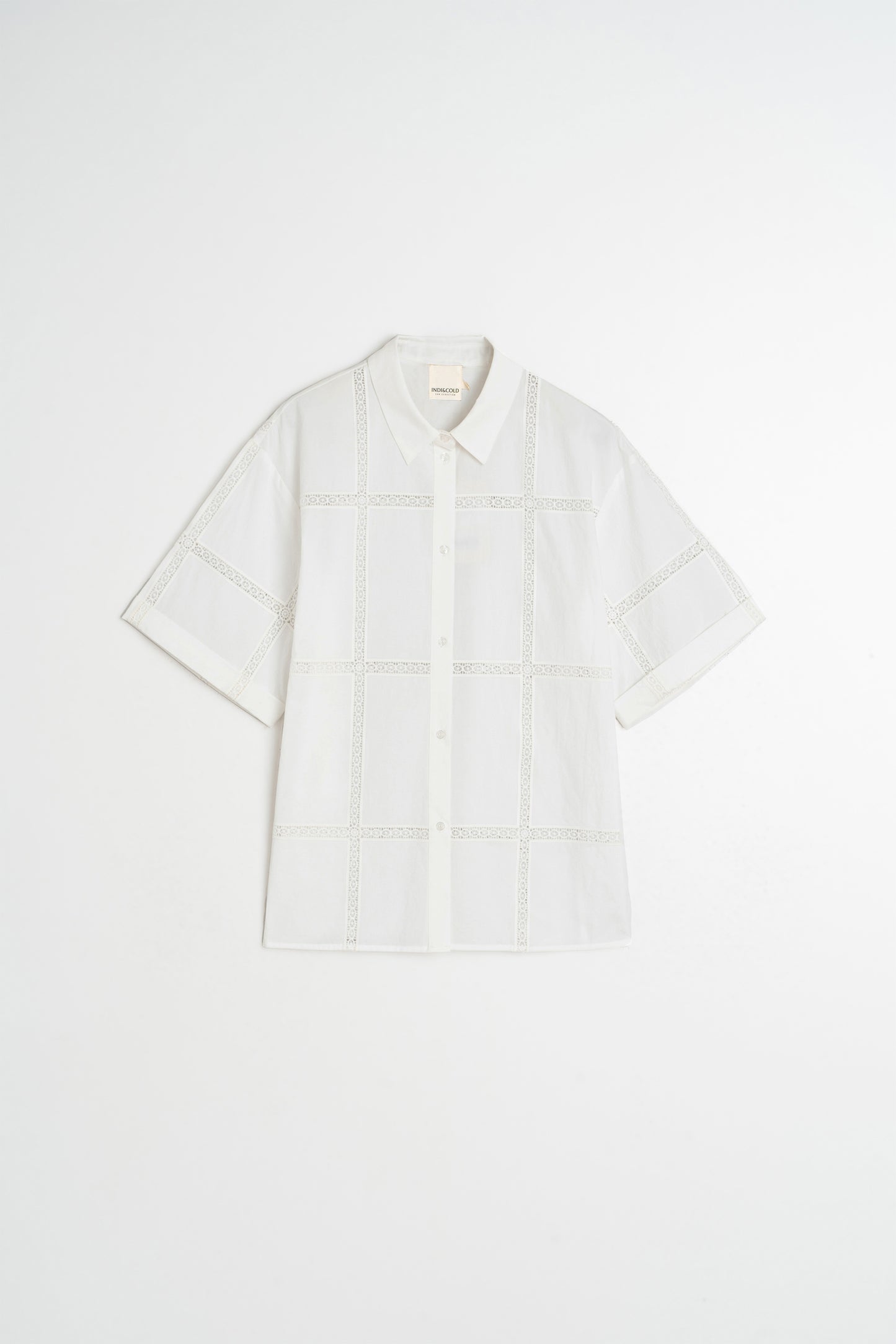 CAMISA POPELÍN CON PUNTILLAS
