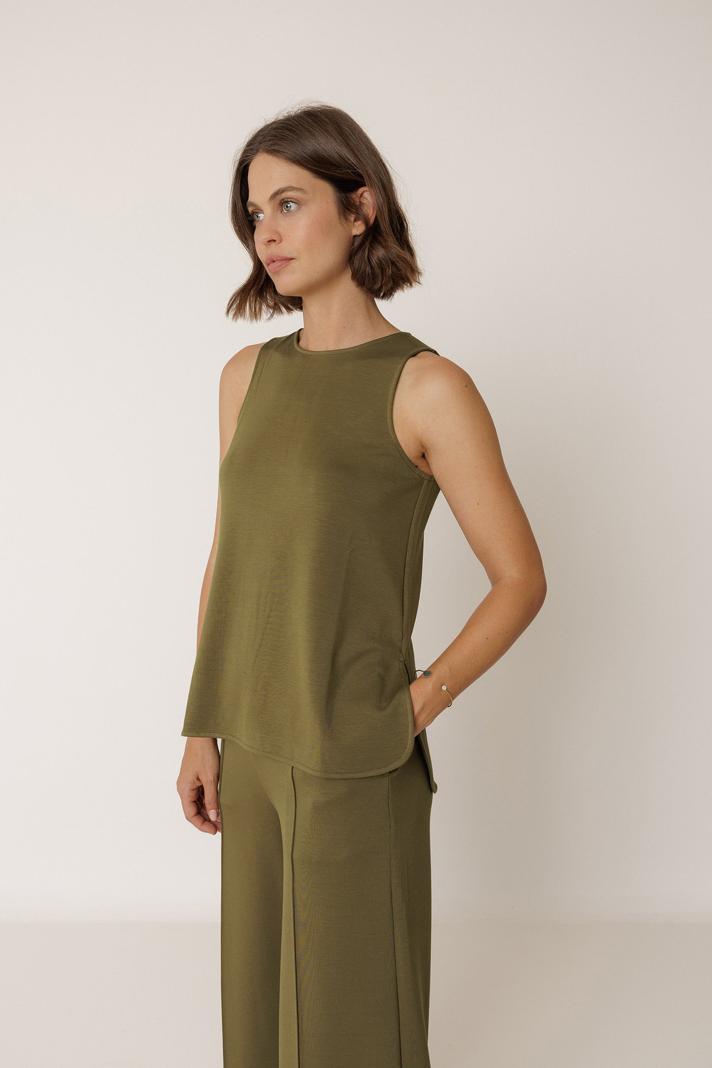 [CL] STRAPPY MODAL TOP