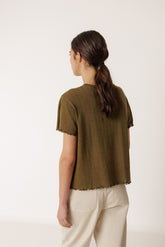 CAMISETA CROPPED RIB